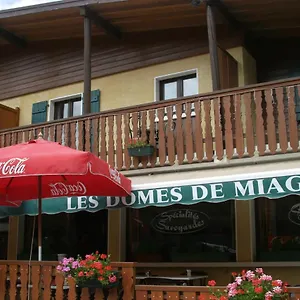 hotel-les-domes-de-miage.hotels-rhonealpes.com/